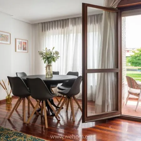 Apartamento Con Parking Privado Apartment *