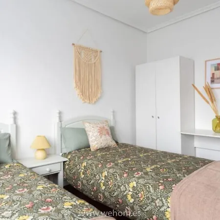 Apartamento Con Parking Privado Apartment